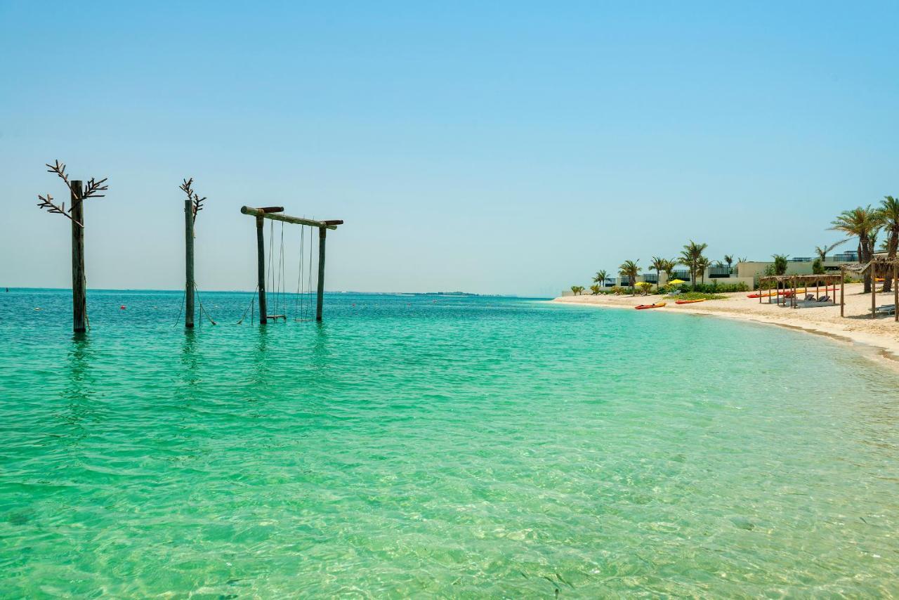 ซาย่า นูไร ไอแลนด์ รีสอร์ต Hotel อาบูดาบี ภายนอก รูปภาพ The Red Sea coast near Sharm El Sheikh